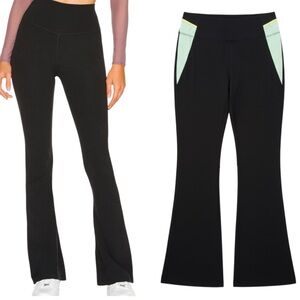 Splits59 Raquel High Waist Flared Legging
